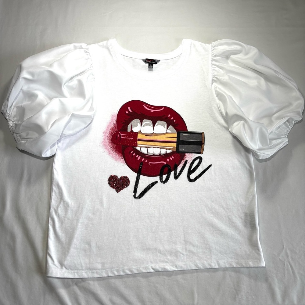 White Puff Sleeve Graphic Tee Red Lips Lipstick Sequin Heart Top Size L Boutique